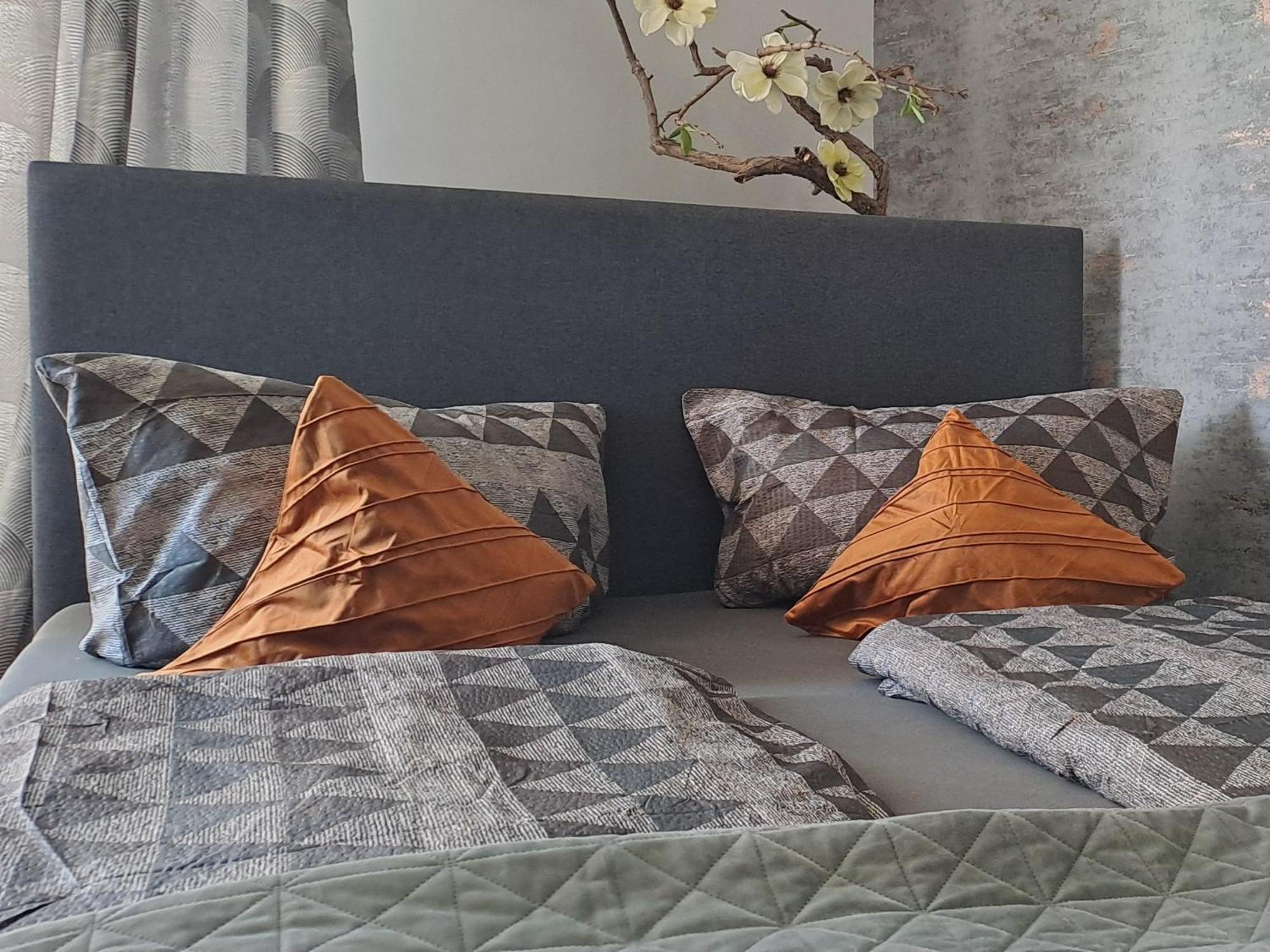 Apartament -Sweet Home Lubiń エクステリア 写真