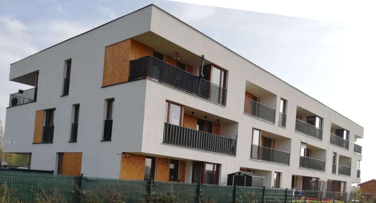 Apartament -Sweet Home Lubiń エクステリア 写真